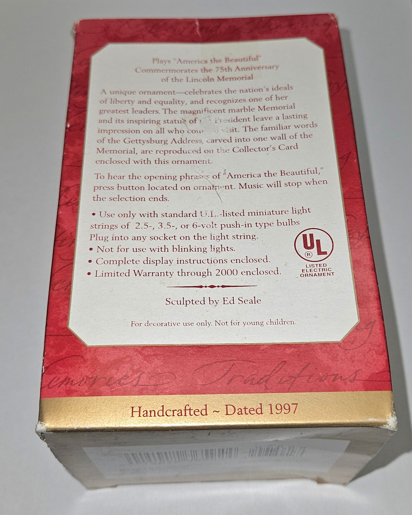1997 Hallmark Keepsake Ornament "The Lincoln Memorial"