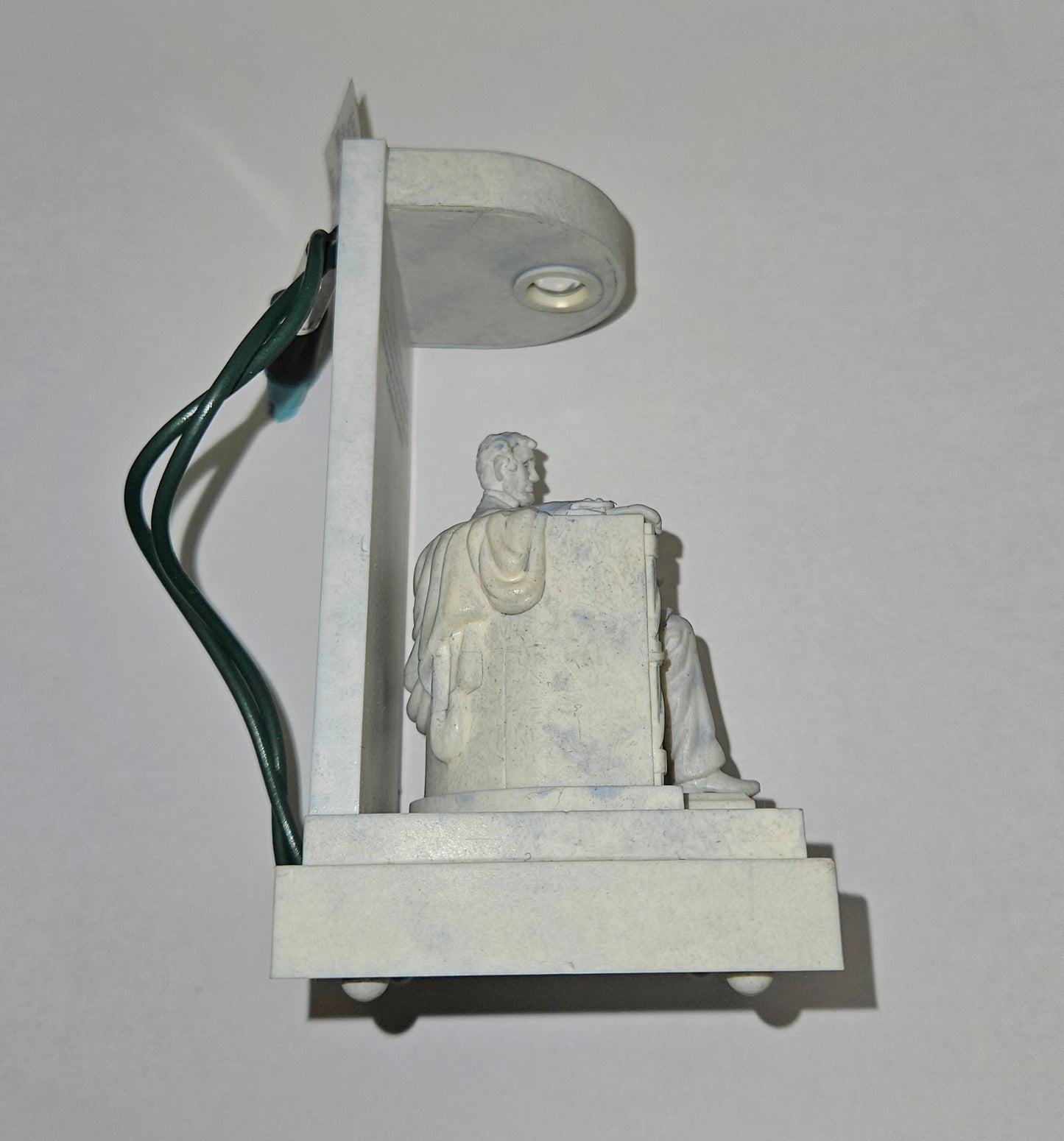 1997 Hallmark Keepsake Ornament "The Lincoln Memorial"