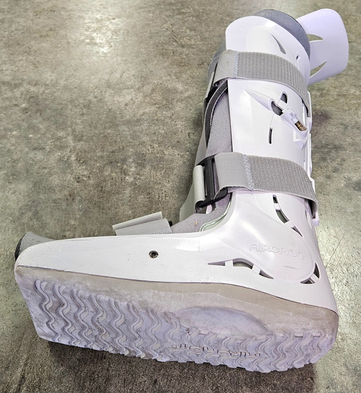 Aircast Walker Boot