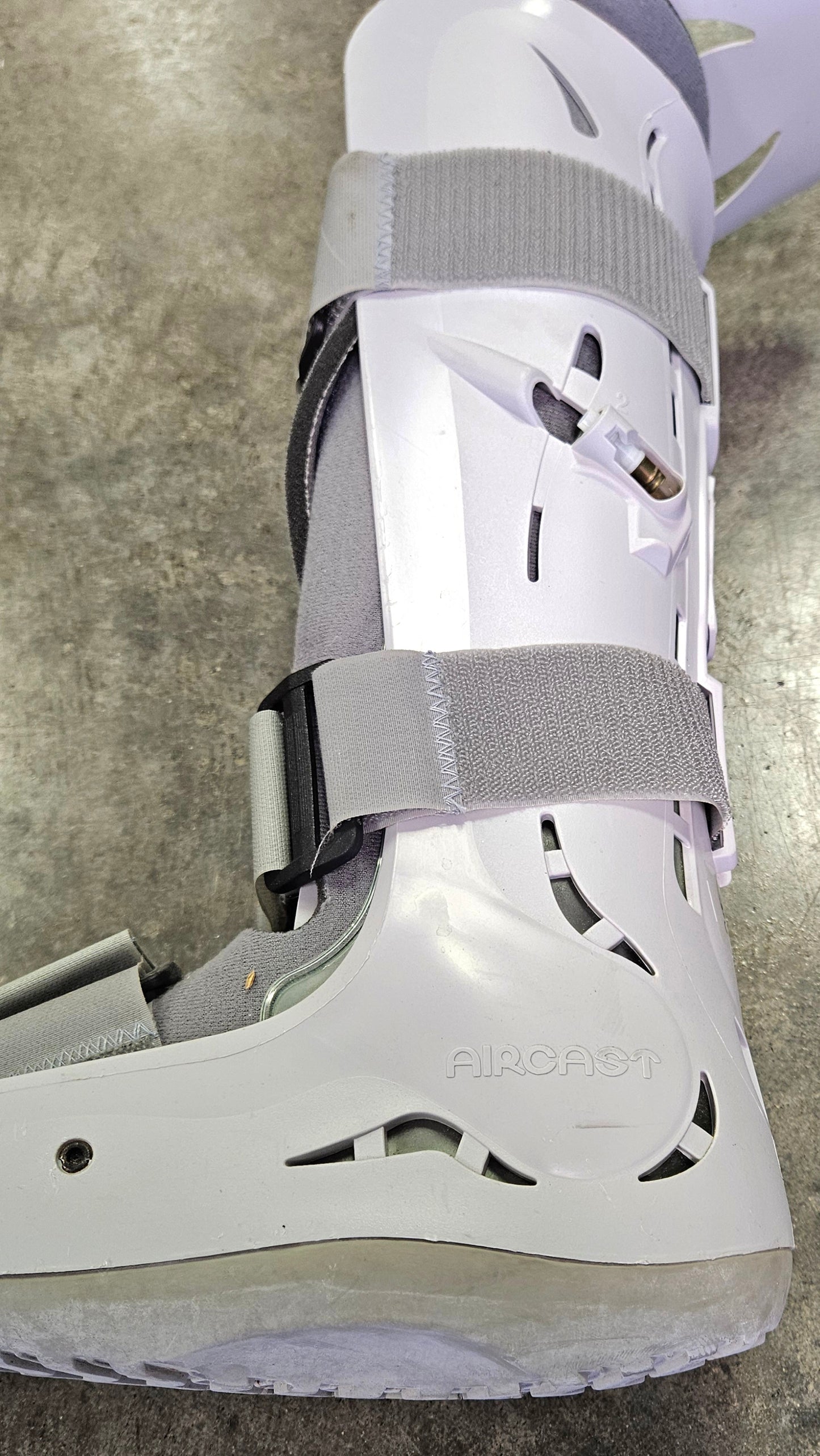 Aircast Walker Boot