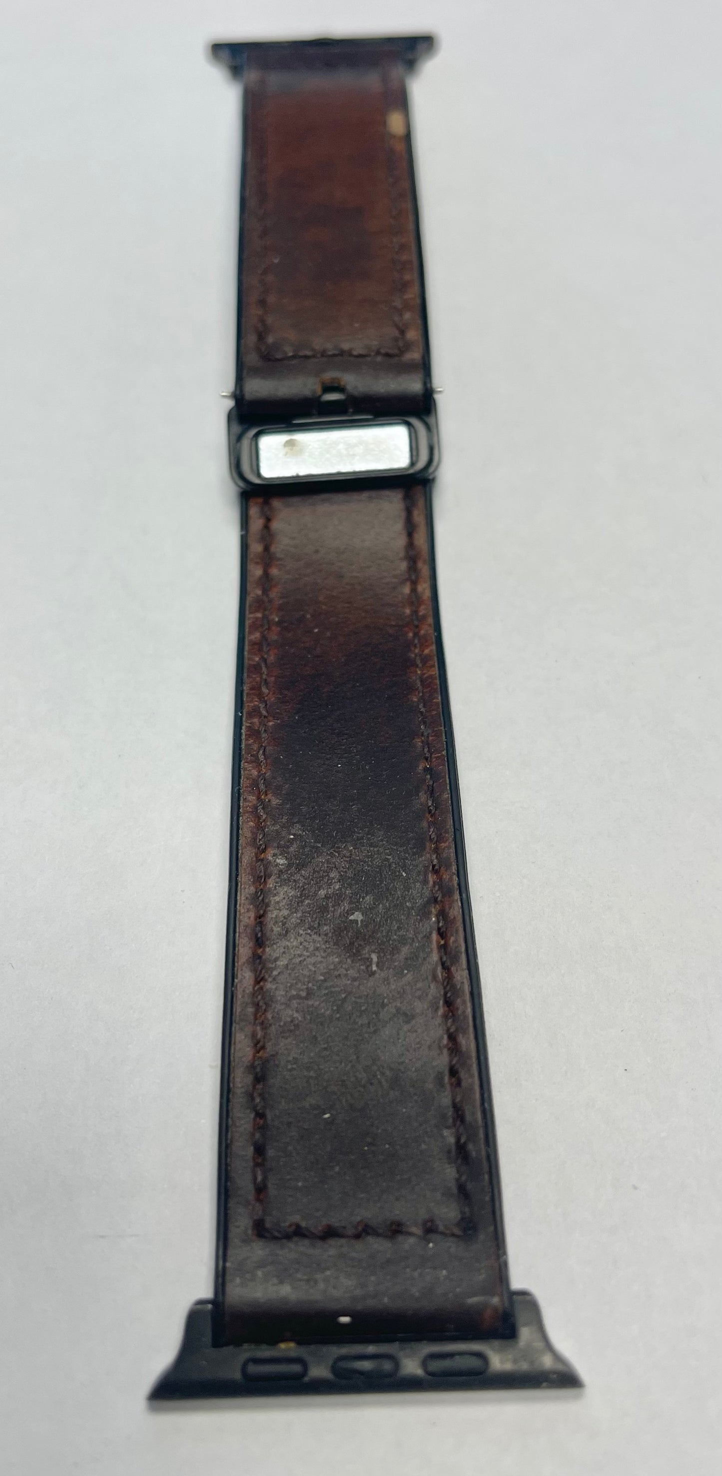 Apple Watch Series 6  44mm Titanium  Sapphire Crystal GPS & Cellular  WR 50m