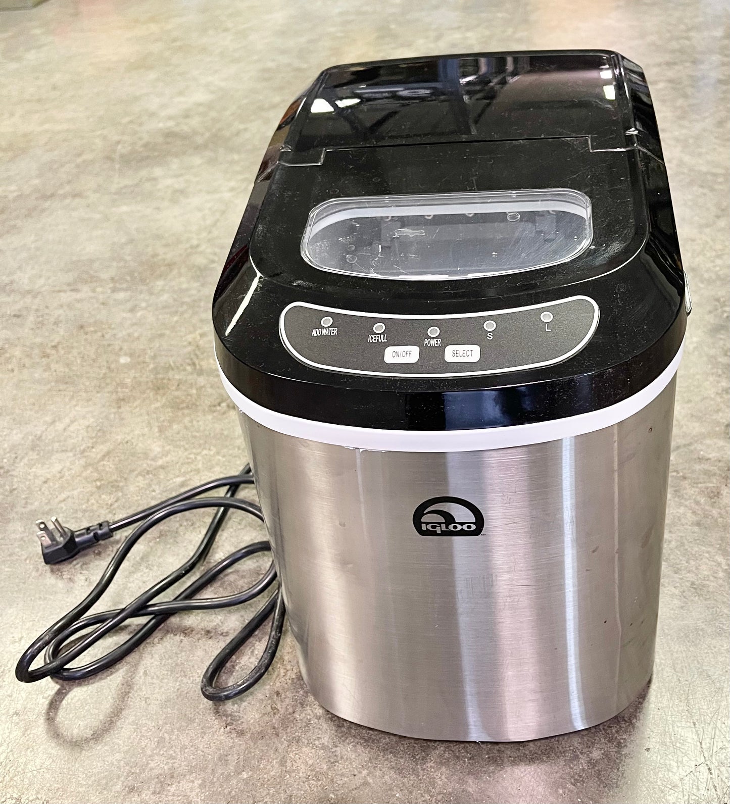Igloo Portable Countertop Ice Maker