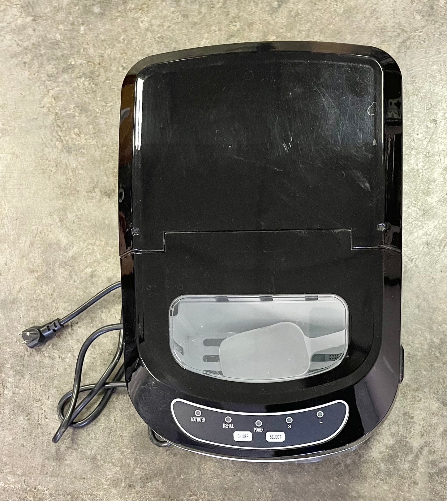 Igloo Portable Countertop Ice Maker