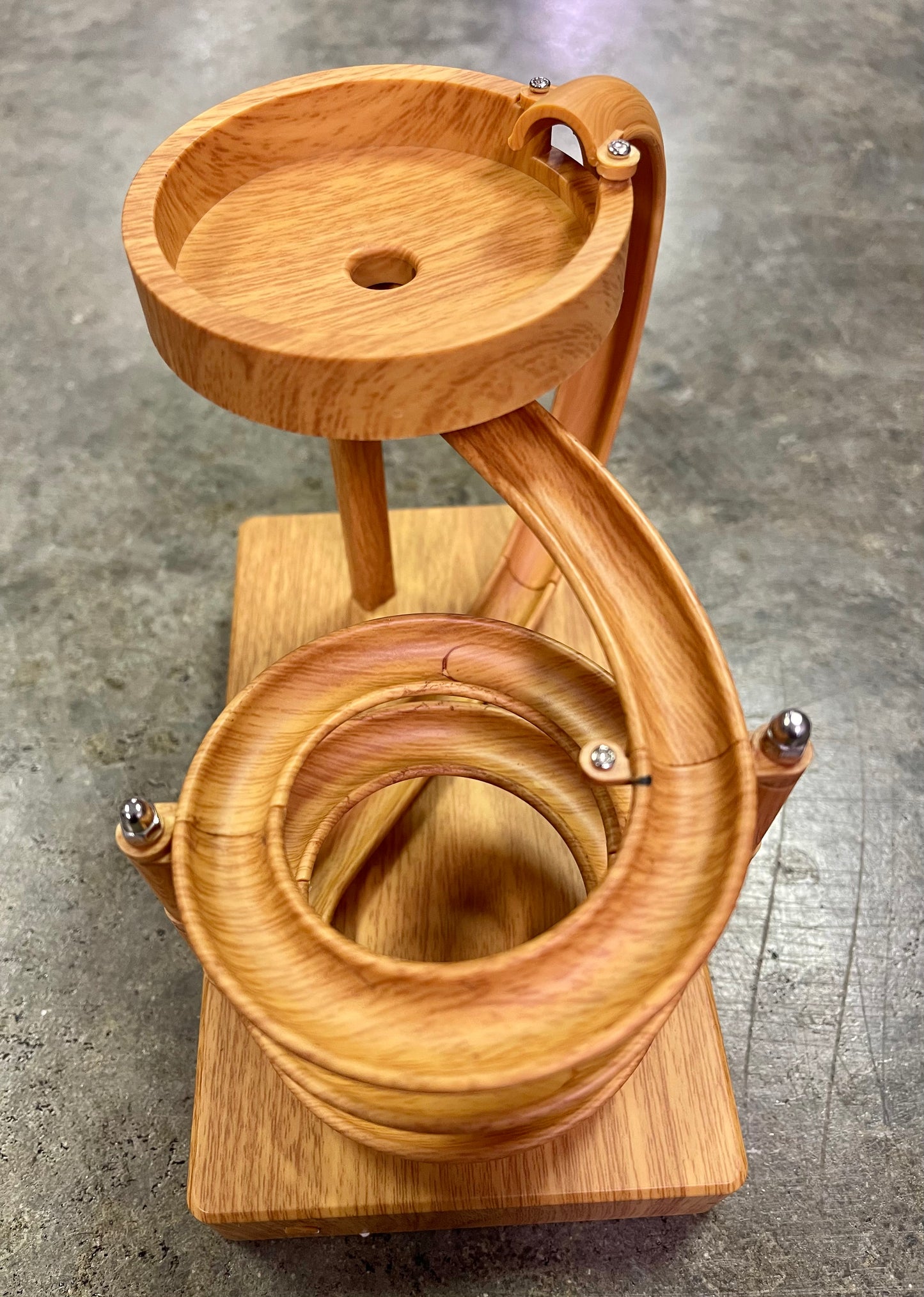 Kinetic Art Perpetual Motion Machine