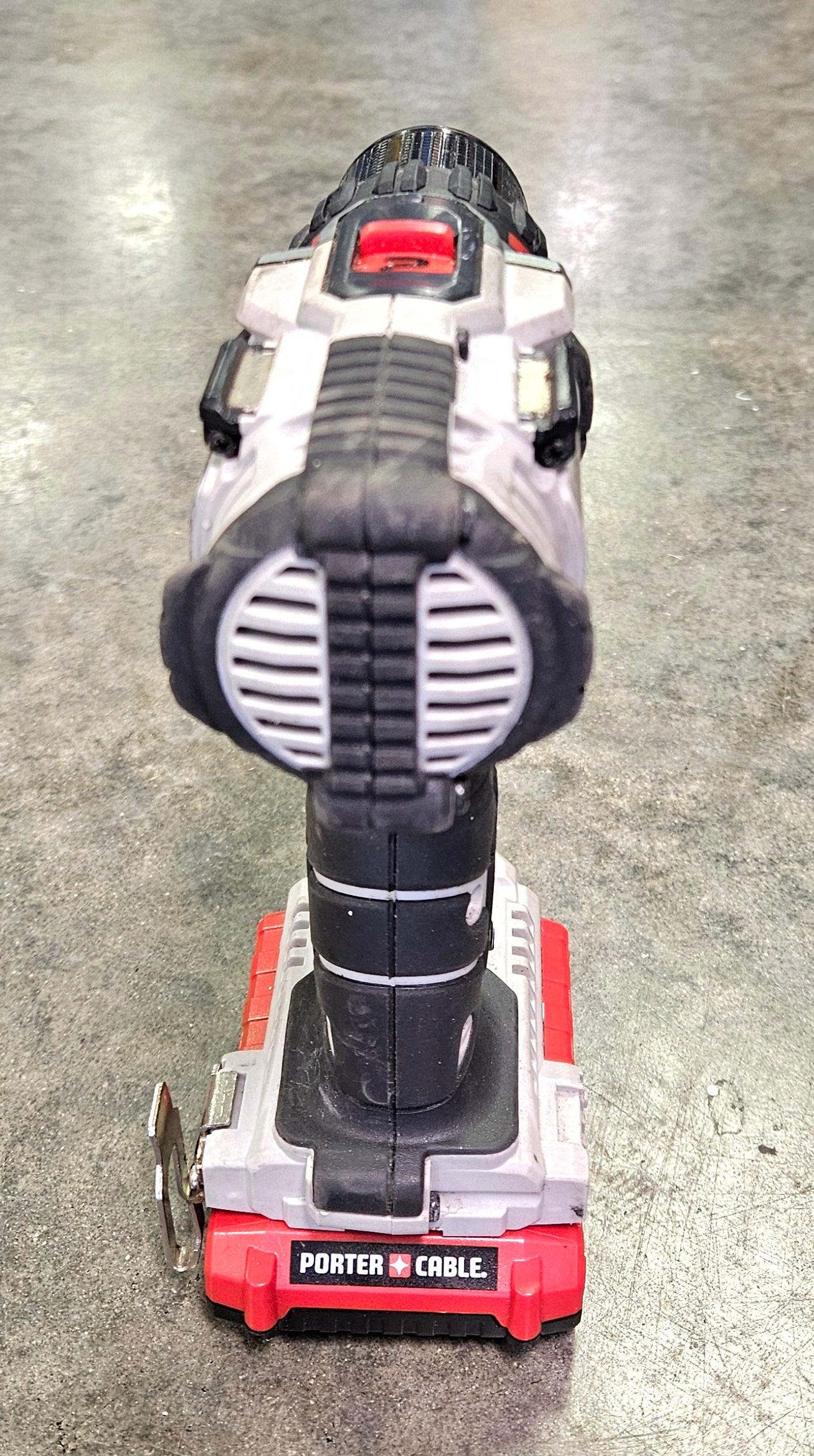 PORTER-CABLE Drill With 20V Lithium Battery Charger