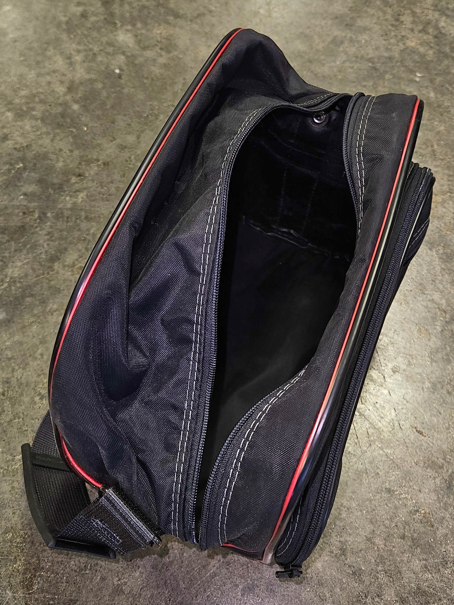 Samsonite Travel Shoulder Bag