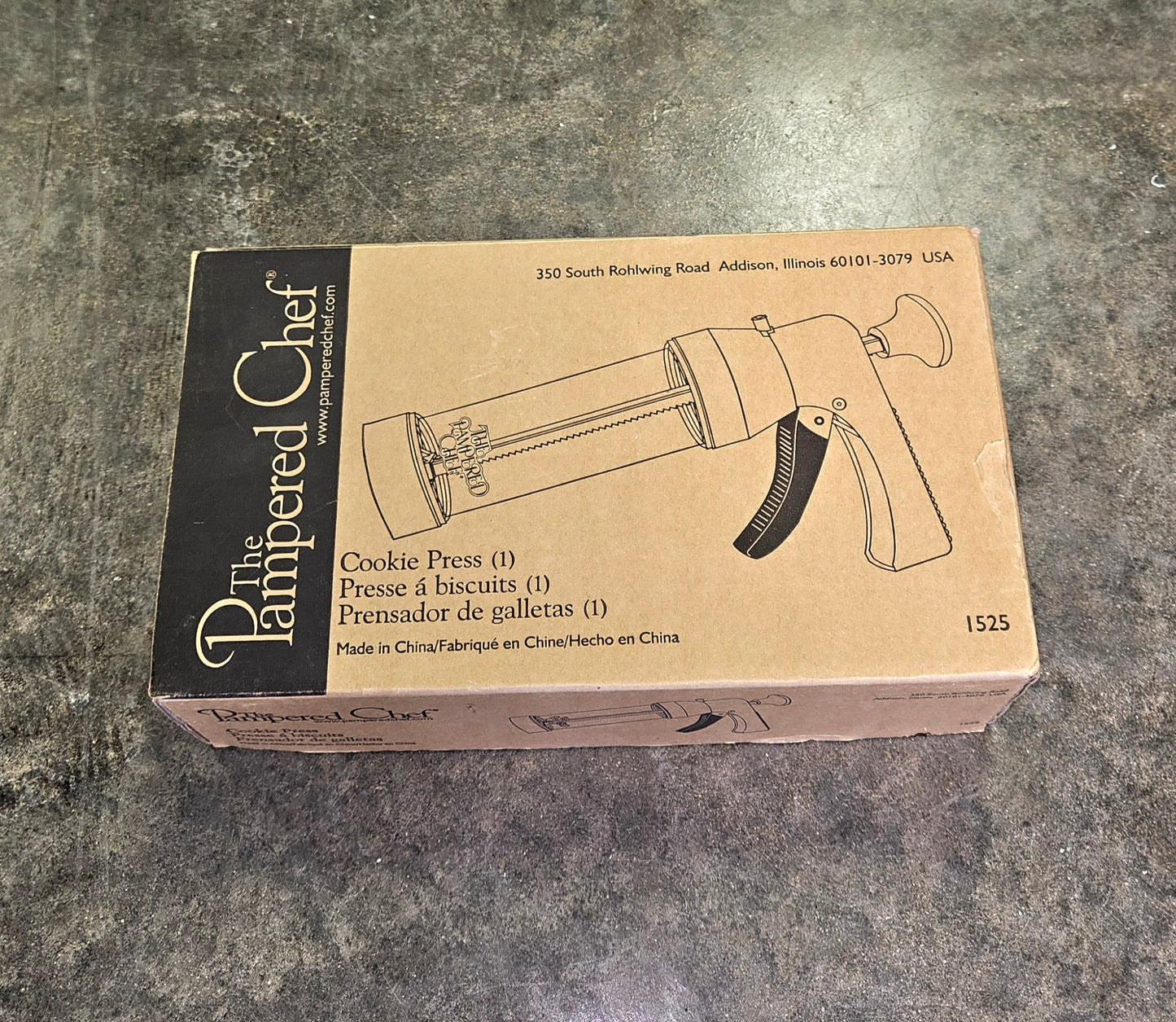 The Pampered  Chef Cookie Press