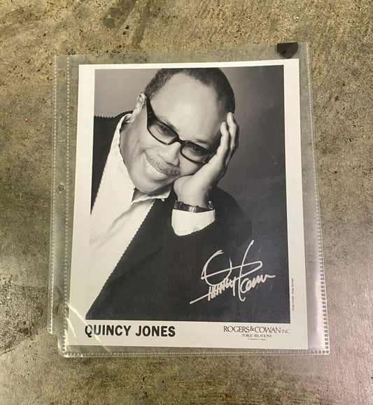 Vintage 2004 Quincy Jones Press Photo Public Relations 8x10