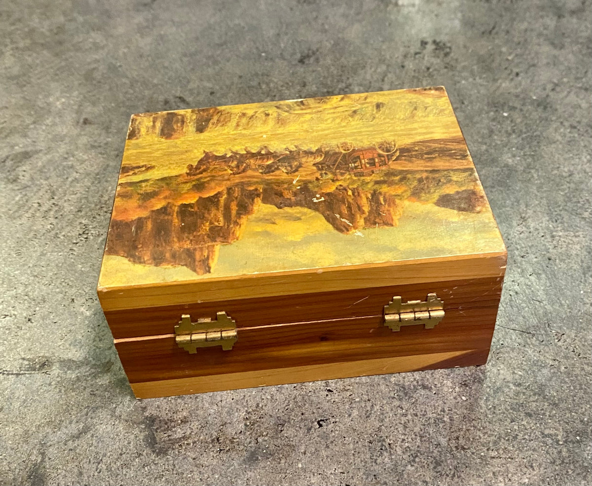 Vintage Cedar Wood Stagecoach Western Trinket Box Carolina Beach NC Souvenir