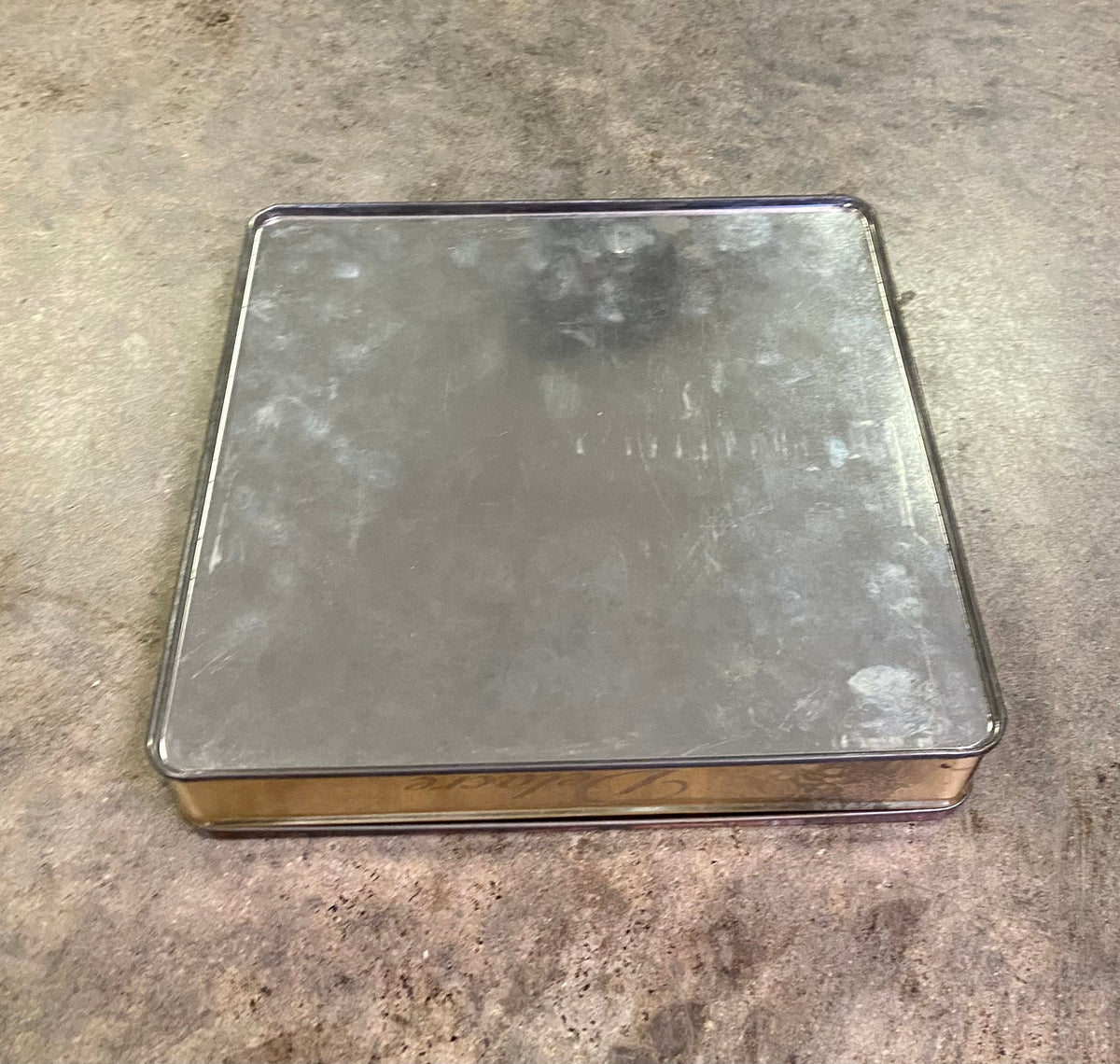 Vintage Delacre Metal Cookie Tin Mother Child Garden White Gate Biscuit Box Retro