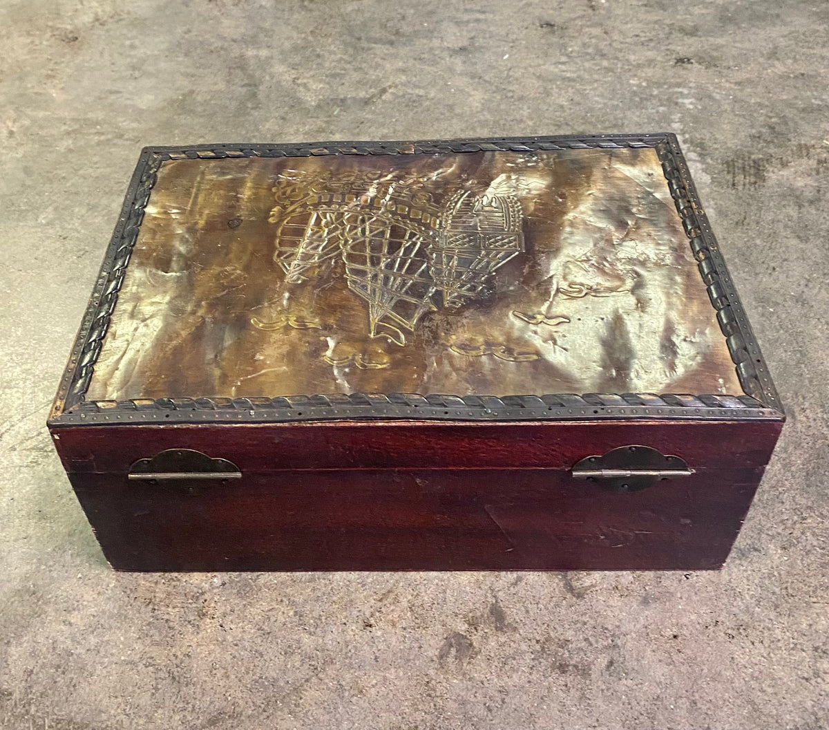 Vintage Embossed Brass Wood Treasure Chest Trinket Box Galleon Ship Red Velvet