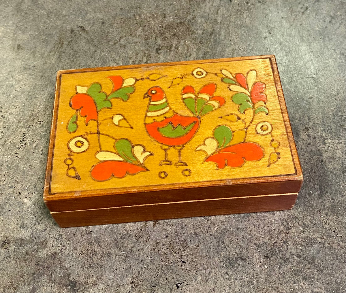 Vintage Folk Art Hand Painted Wooden Trinket Jewelry Box Rooster Bird