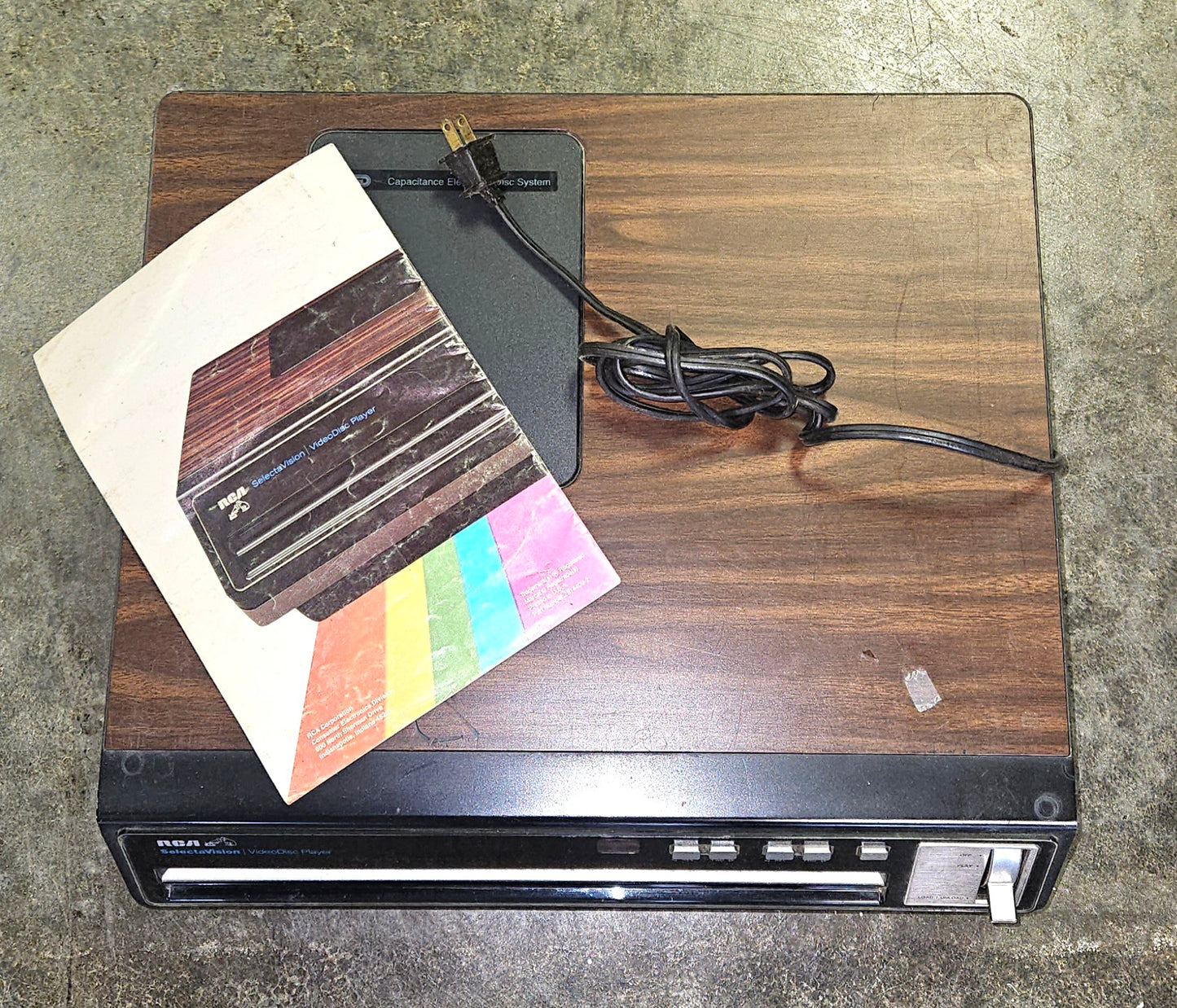 Vintage RCA SelectaVision Video Disc Player