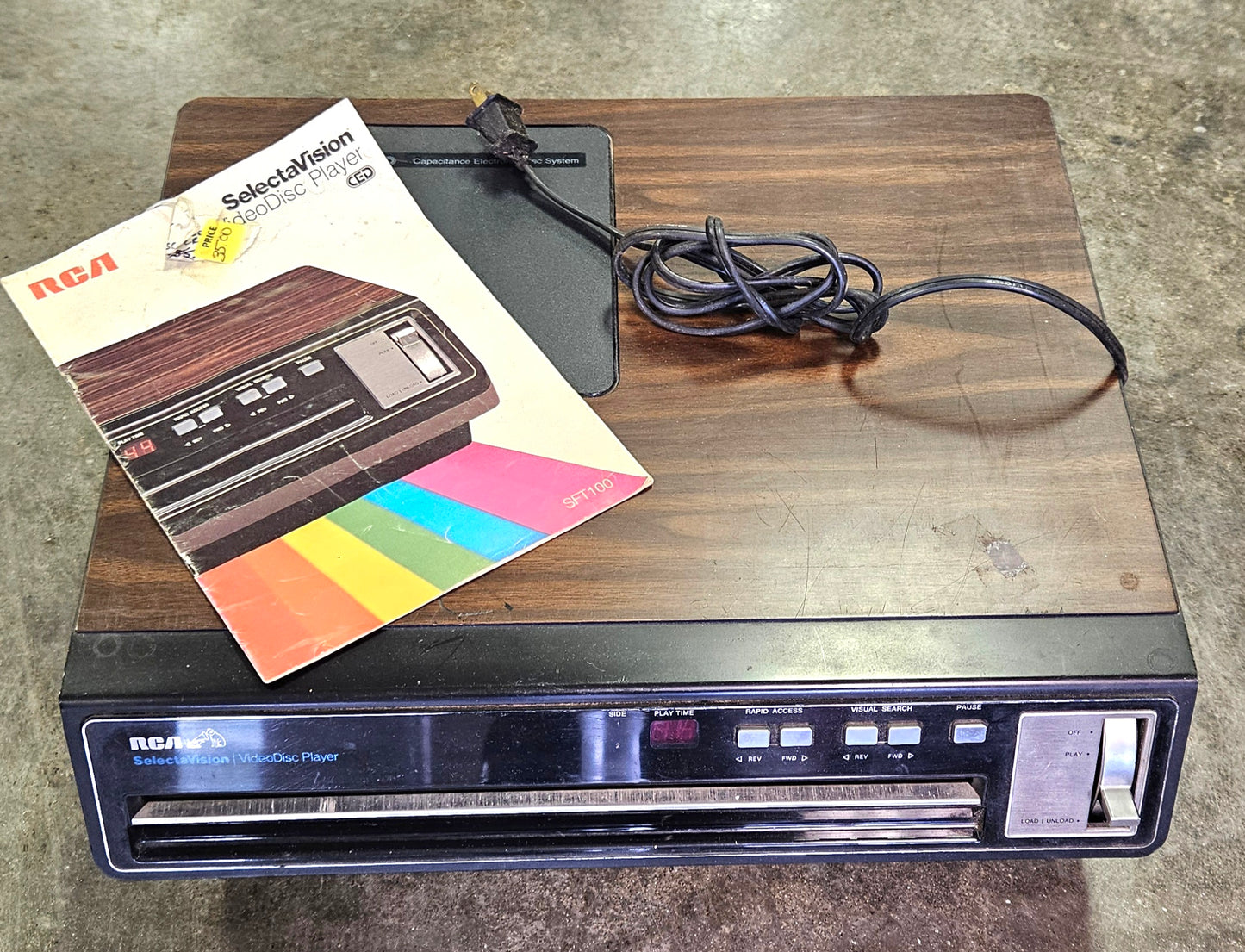 Vintage RCA SelectaVision Video Disc Player
